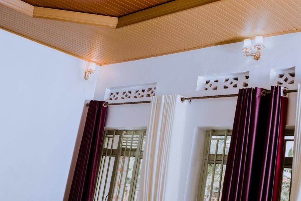 Autop Bg Guest House Кигали Екстериор снимка